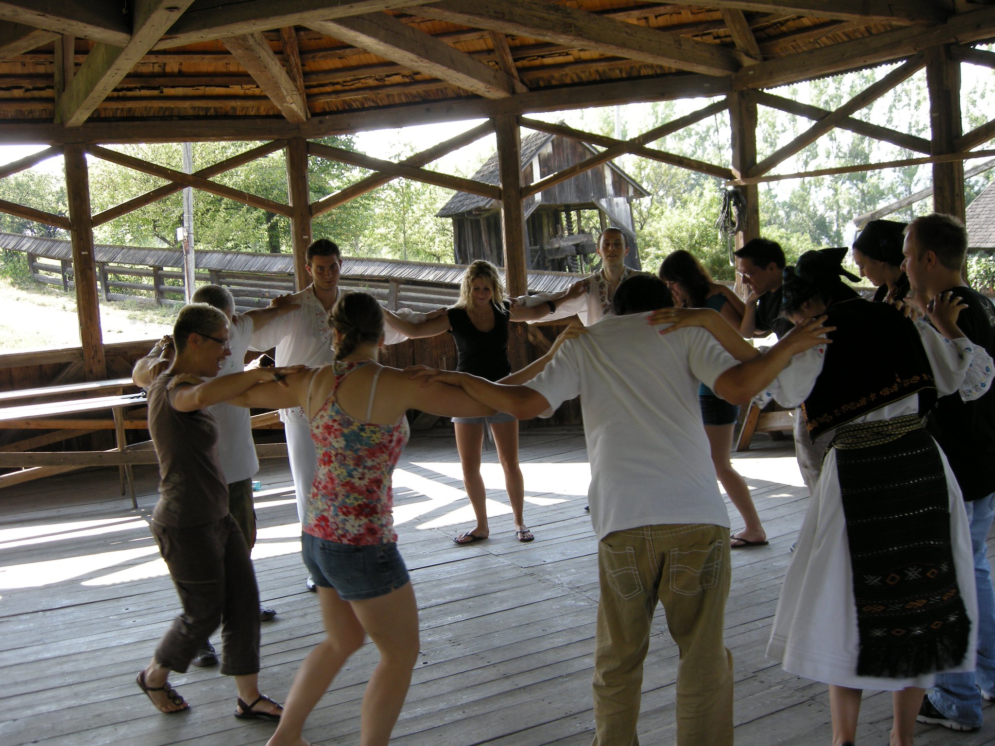 2010 GIE, 9